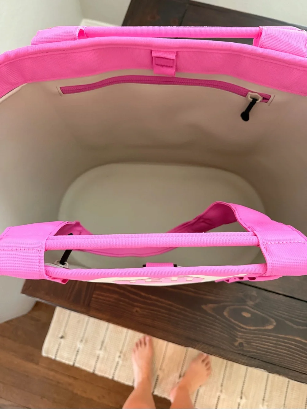 Yeti Pink & Cream Camino Tote Cooler - Picture 5 of 5